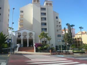 , 1ba   in Los Cristianos,  Canary Islands   - 82000  EUR