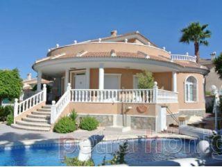 Chalet en venta en Pueblo Bravo, Alicante (Costa Blanca)