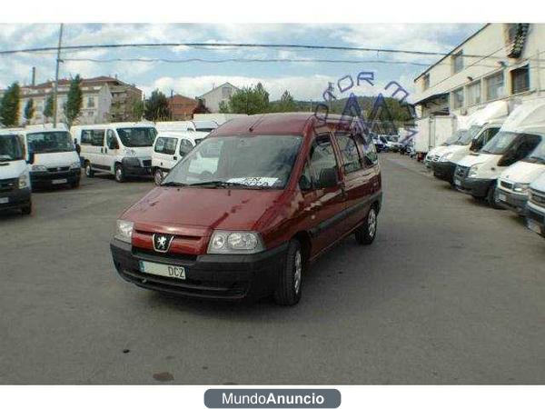 Peugeot Expert 2.0HDI Combi7 PremiumP