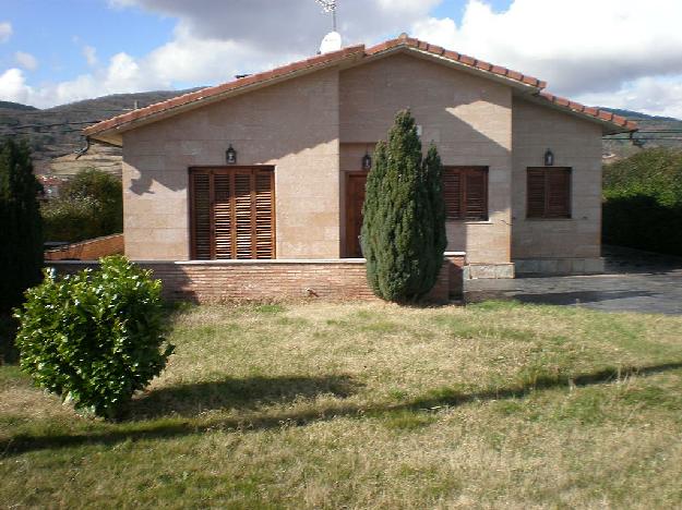 Chalet en Santurde de Rioja