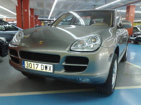 Porsche Cayenne 3.2 V 6