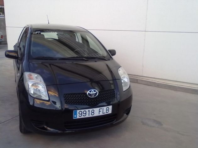 TOYOTA Yaris 1.4D-4D Luna