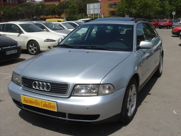 AUDI A4 2.6 Quattro