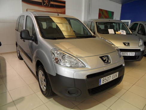 Peugeot Partner 1.6 hdi TEPEE CONFORT PEUGEOT PARTNER 1.6 HDI TEPEE