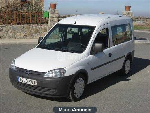 Opel Combo 1.3 CDTI 75 CV Essentia