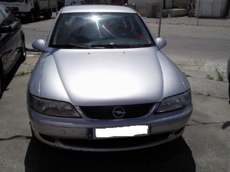 OPEL VECTRA 2.0 DTI 16V. 4P - Madrid