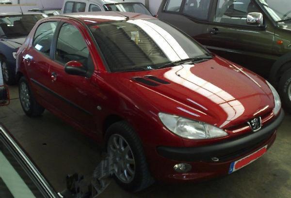 Comprar coche Peugeot 206 HDI 90CV '03 en Palma De Mallorca