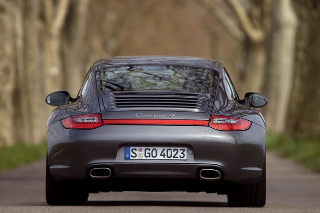 PORSCHE 911 ( 997 ) COUPE CARRERA 4 345 cv