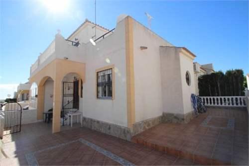 House for Sale in Alicante, Comunidad Valenciana, Ref# 3050289