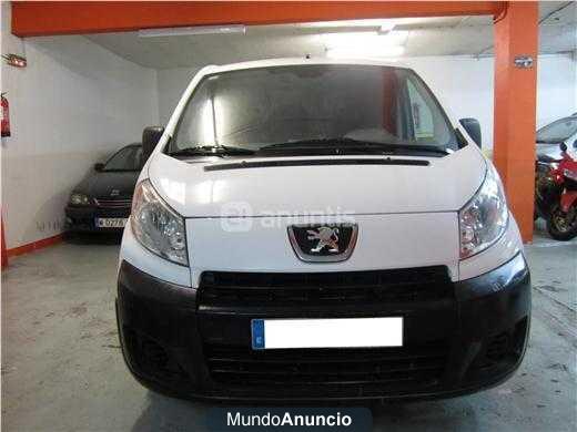 Peugeot Expert 230L Confort 2.0 HDi 110CV