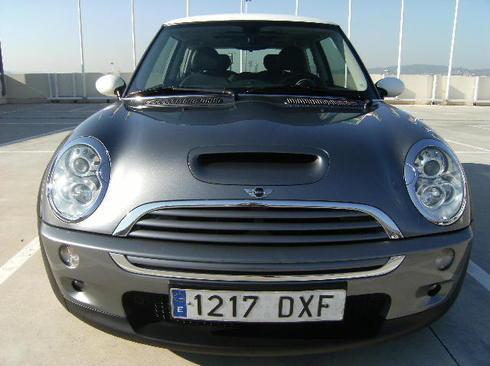 Mini Cooper S STEPTRONIC (Con levas) XENON, PIEL, TECHO SOLAR, PARKTRONIC, LLANTA 17...