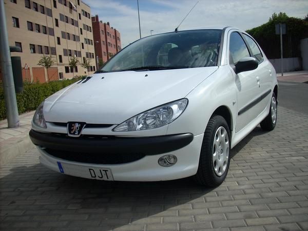 PEUGEOT 206 1.4 HDI X-LINE