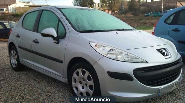 Peugeot 207 del año 2007 - Villena