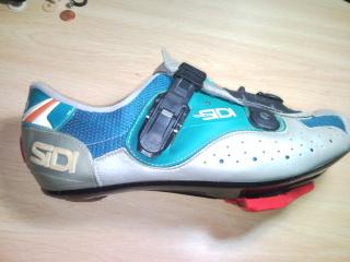 VENDO ZAPATILLAS DE CICLISMO MARCA SIDI TECNO TALLA 43