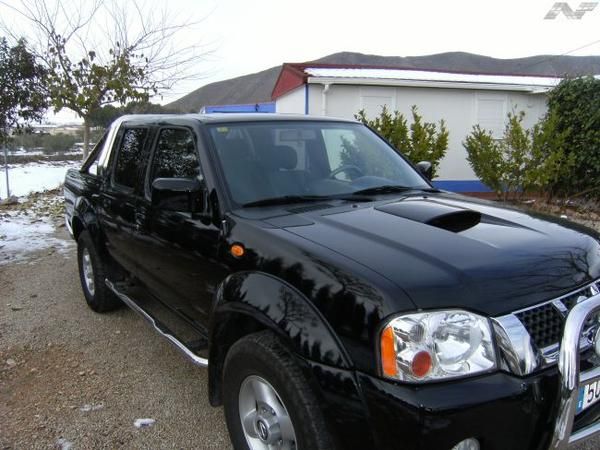 nissan pick up 4x4 rally raid