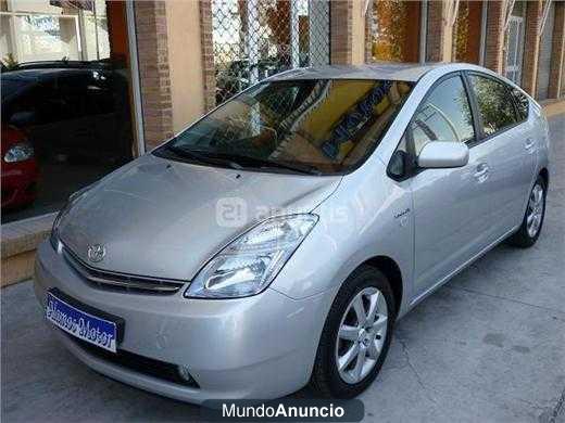 Toyota Prius 1.5 VVTi HSD