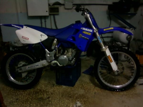 ola vendo o cambio yamaha yz 250cc 2 t