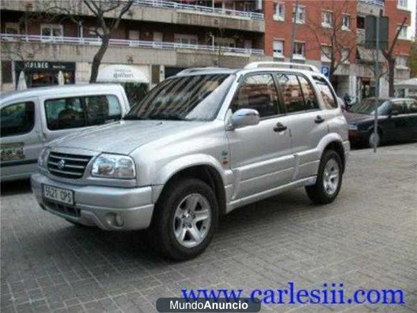 Suzuki Grand Vitara 2.5 V6 5p. -