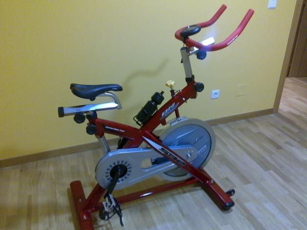 bicicleta de spinning BH H916 SB2