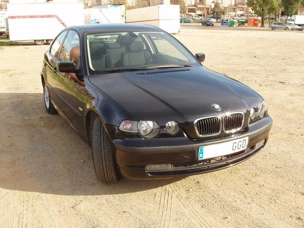 BMW 318 TD Compact(115CV) 2004 Libro revisiones,navegador,IMPECABLE.