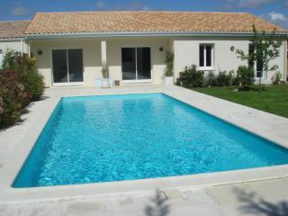 Villa : 6/8 personas - piscina - les mathes  charente-maritime  poitou-charentes  francia