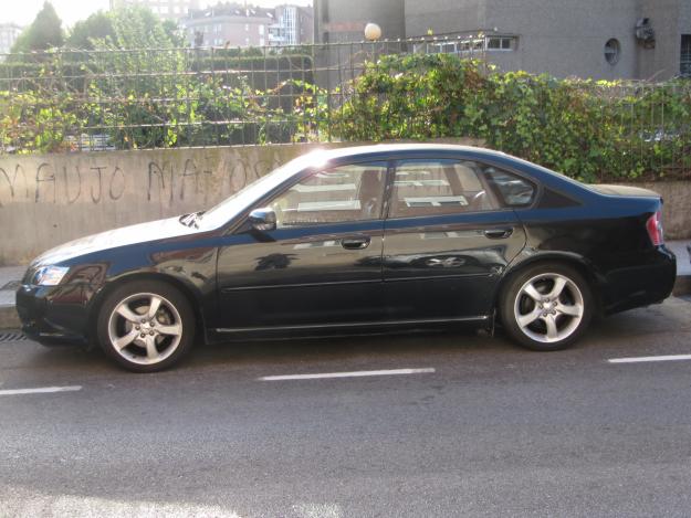 subaru legacy 2.0 165cv.