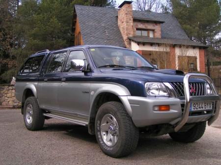 Mitsubishi L 200 DC 4x4 GLS Plus en GIRONA