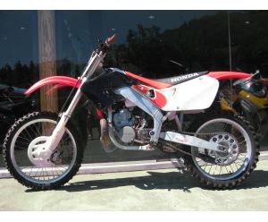 HONDA CR 250 R