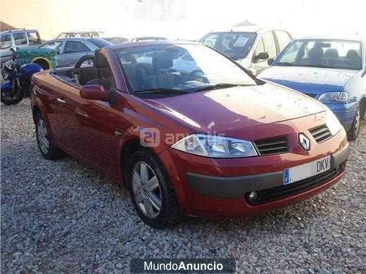 Renault Megane COUPECABR. CONFORT DYNAMIQUE 1