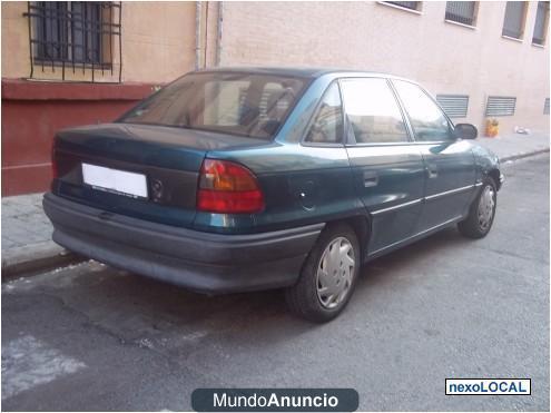 se vende opel astra