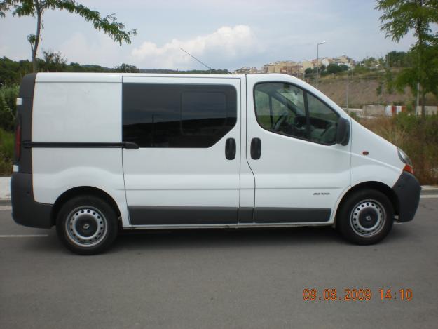 SE VENDE RENAULT TRAFIC 1.9 DCI 100 CV.