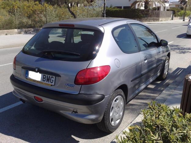 VENDO COCHE SEMINUEVO PEUGEOT 206 DIESEL