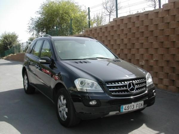 2007 Mercedes-Benz ML 320 CDI Negro