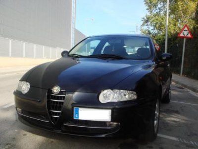 ALFA ROMEO 147 1.6 TWIN SPARK DISTINCTIVE - BARCELONA