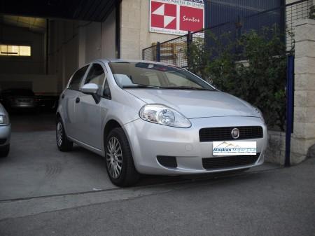 Fiat Grande punto 13mjt Active Serie5 75cv en Madrid