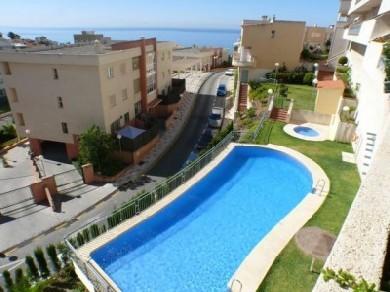 Apartamento con 2 dormitorios se vende en Benalmadena Costa, Costa del Sol