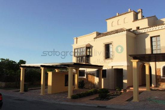 Casa adosada en Sotogrande