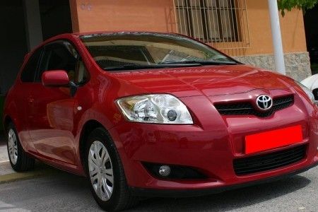 TOYOTA AURIS 2.0 D4D LUNA 3P. - 7.999   ACEPTO CAMBIO - Alicante