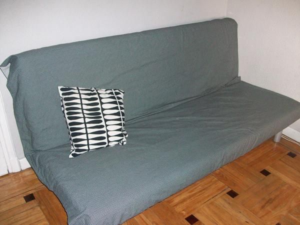 60      SE VENDE UN SOFA-CAMA    ESTADO NUEVO !