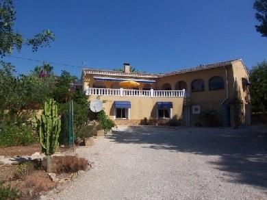 Chalet se vende en Benissa