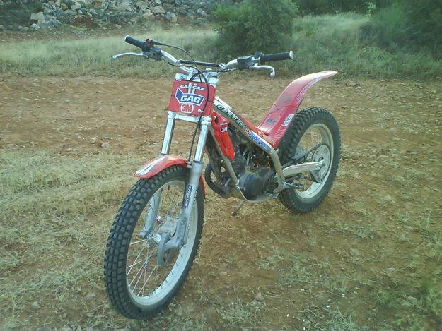 vendo moto de trial de75cc