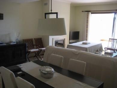 Apartamento con 2 dormitorios se vende en Marbella, Costa del Sol