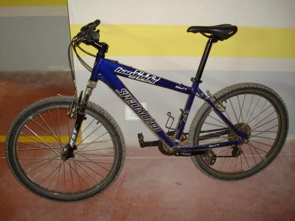 Bici SPECIALIZED hombre + Bici GT señora