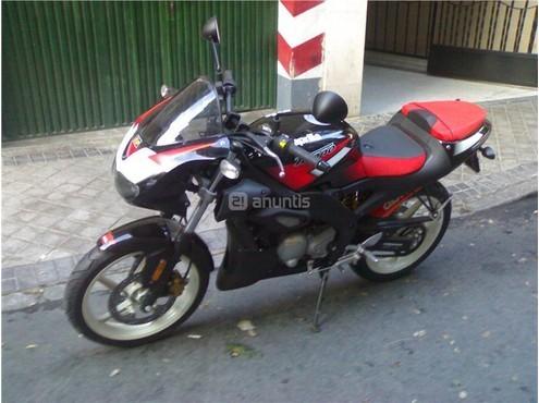 APRILIA Tuono 50