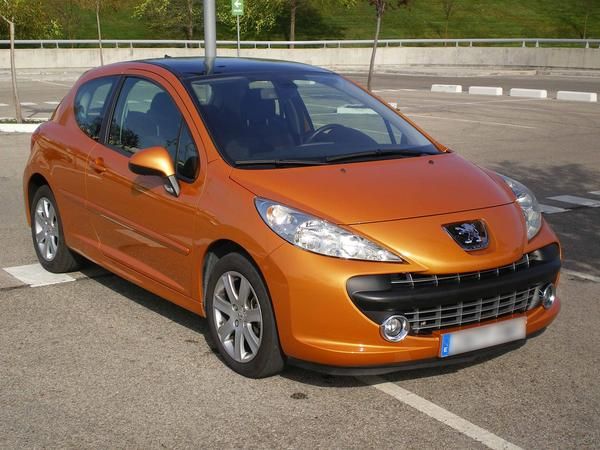 Peugeot 207 1.6 HDI 110 CV XS PACK 3P