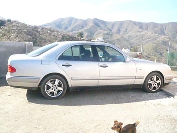 MERCEDES BENZ E-290 TURBODIESEL