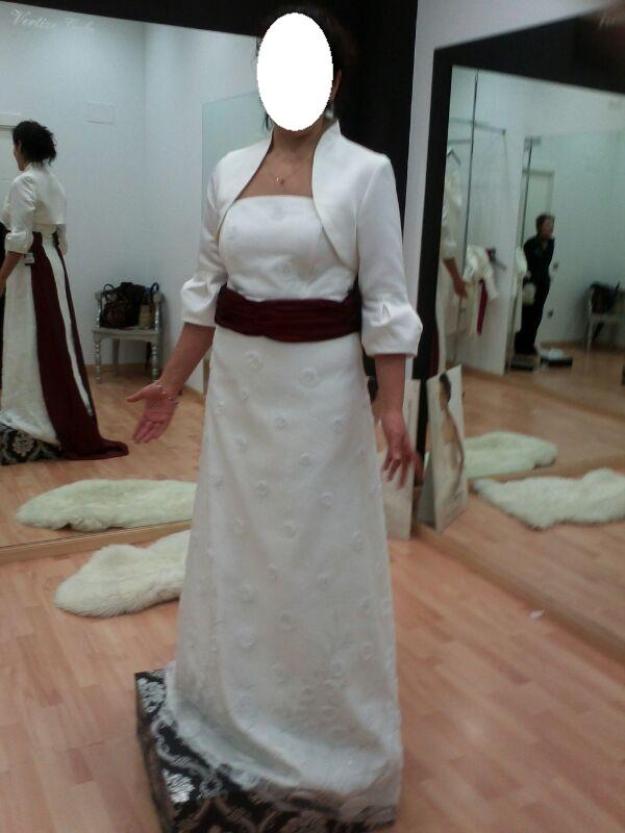 Vestido de novia sin estrenar, talla 44