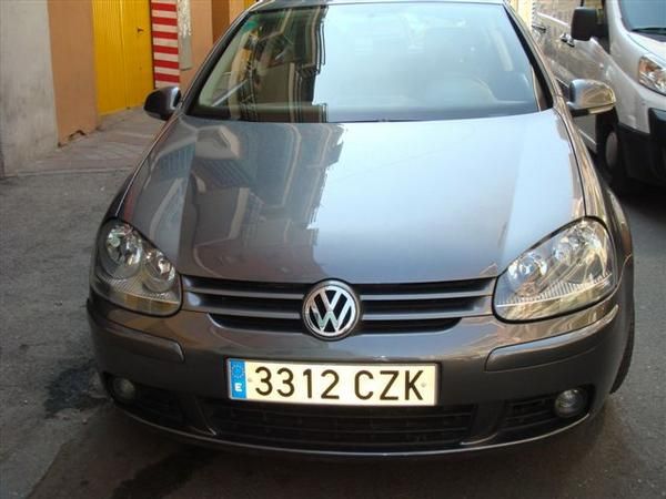 VOLKSWAGEN GOLF 2.0 TDI SPORTLINE  140CV 3P