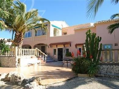 Chalet con 4 dormitorios se vende en Javea, Costa Blanca