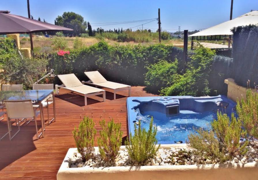 Modern townhouse for sale in Costalita, close to Puerto Banus